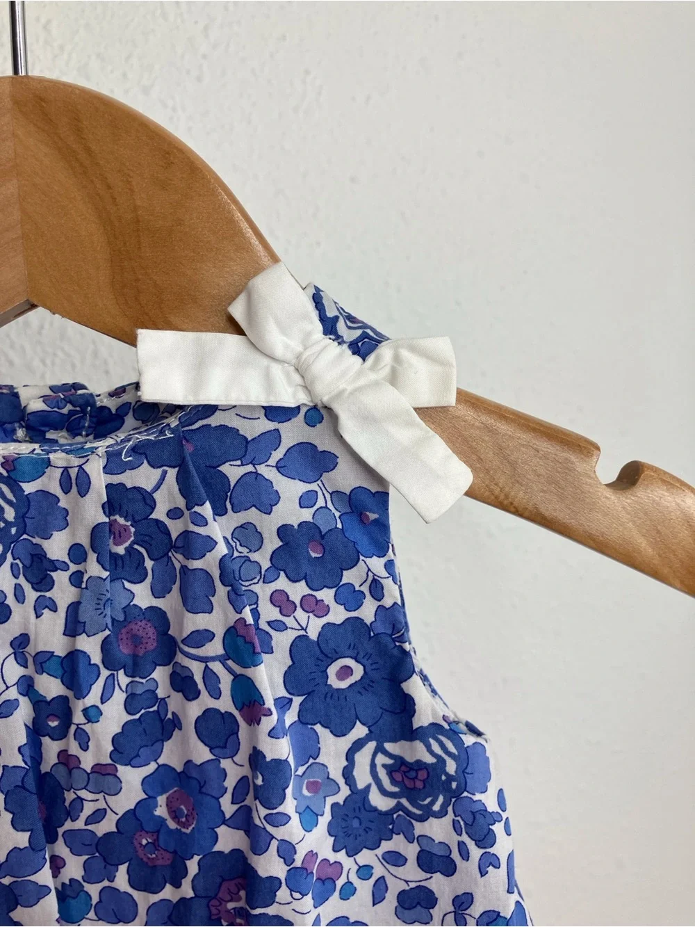 EUC Jacadi Paris bubble romper blue floral Liberty print sleeveless 1 month